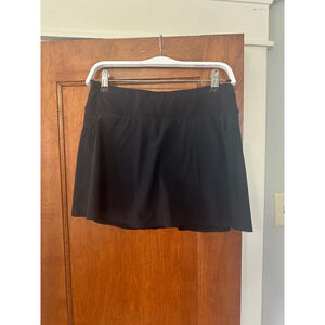 Sweaty Betty Black Power/Swift Performance Skort | M | Built‑In Shorts | EUC